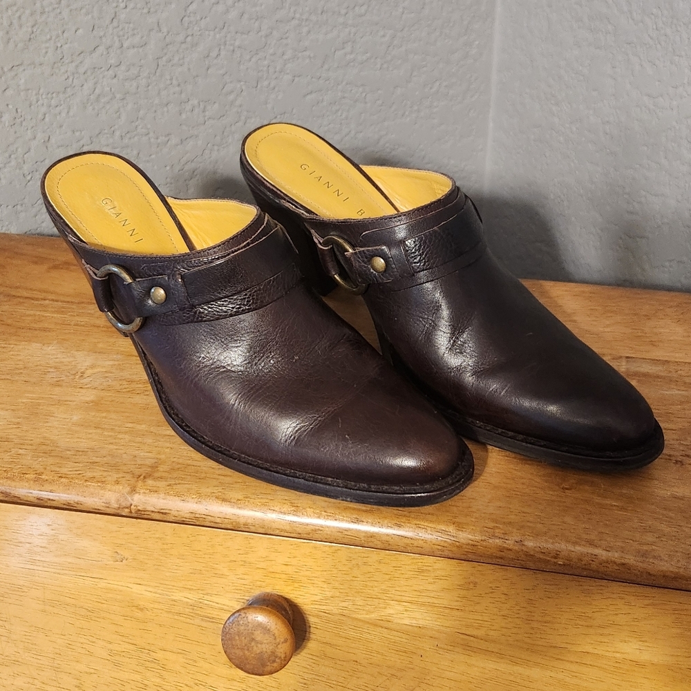 Gianni Bini "Rusty" Brown Leather‎ Western Style Heels Mules Clogs, Size 9M